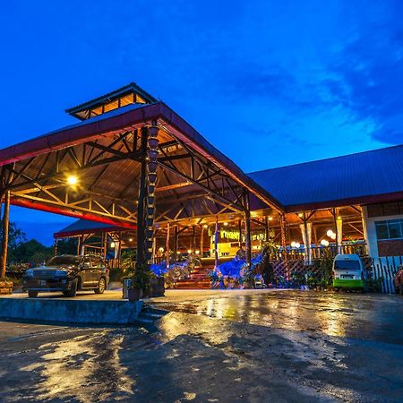 Borneo Sepilok Rainforest Resort Экстерьер фото