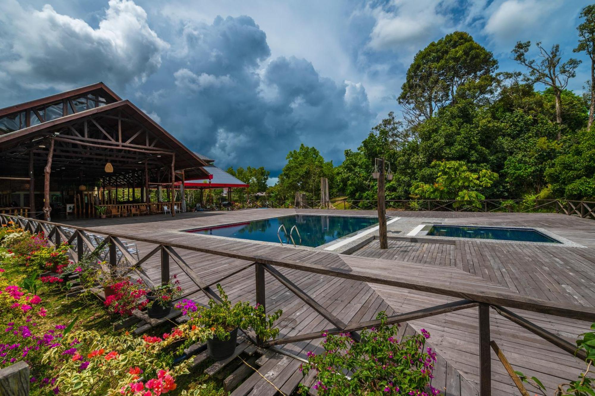 Borneo Sepilok Rainforest Resort Экстерьер фото