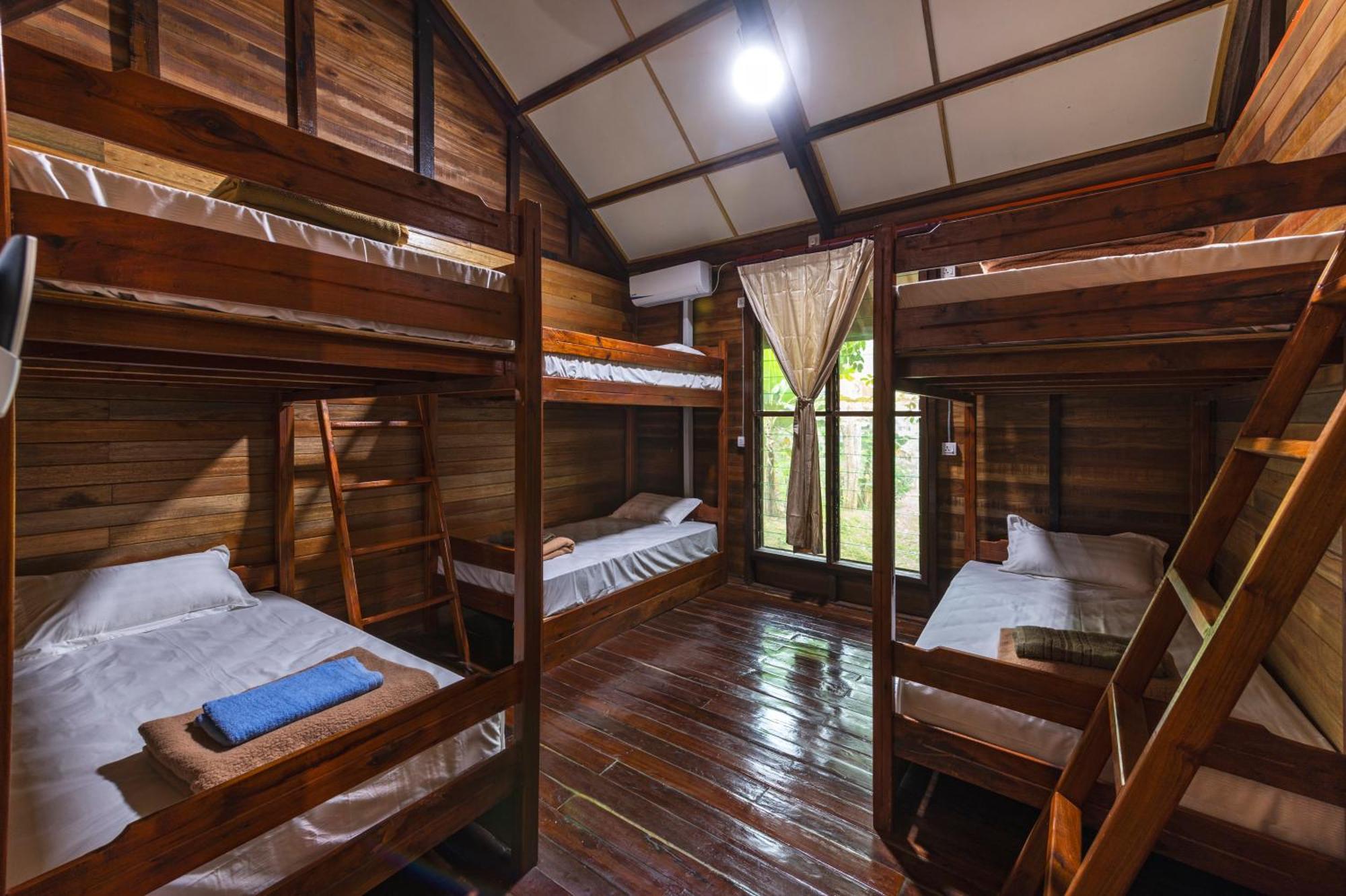 Borneo Sepilok Rainforest Resort Экстерьер фото